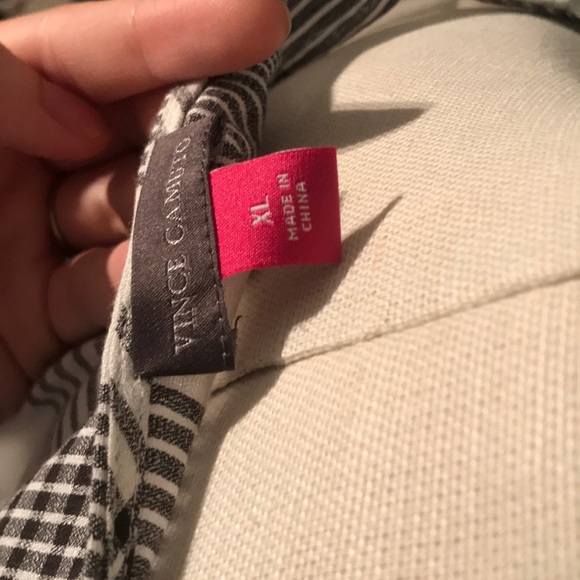 Vince Camuto blouse - Picture 4 of 4